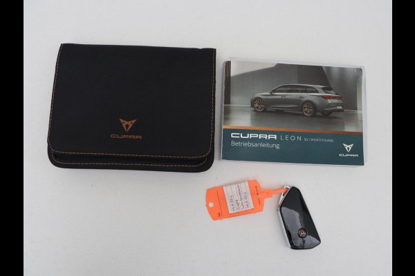 CUPRA Leon 1.4 e-Hybrid | Carplay | Stoel & stuurverwarming | Camera | Adaptive cruise | Navigatie | Sfeerverlichting | Full LED | Memory | PHEV | Plug In