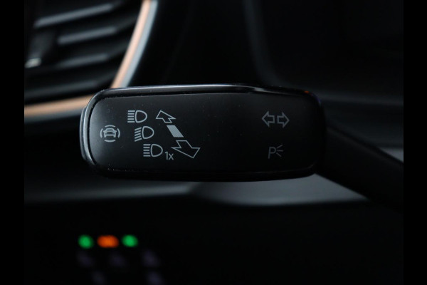 CUPRA Leon 1.4 e-Hybrid | Carplay | Stoel & stuurverwarming | Camera | Adaptive cruise | Navigatie | Sfeerverlichting | Full LED | Memory | PHEV | Plug In