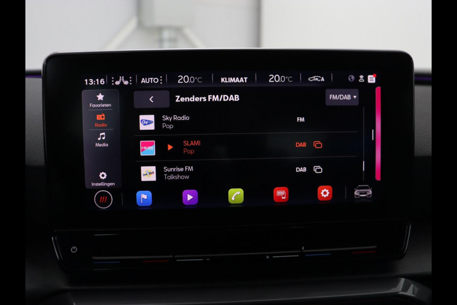 CUPRA Leon 1.4 e-Hybrid | Carplay | Stoel & stuurverwarming | Camera | Adaptive cruise | Navigatie | Sfeerverlichting | Full LED | Memory | PHEV | Plug In