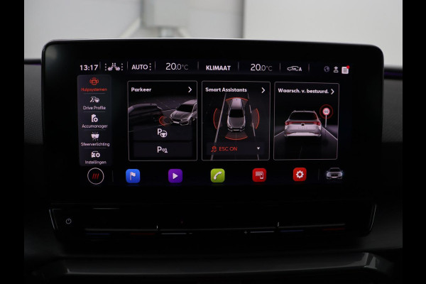 CUPRA Leon 1.4 e-Hybrid | Carplay | Stoel & stuurverwarming | Camera | Adaptive cruise | Navigatie | Sfeerverlichting | Full LED | Memory | PHEV | Plug In