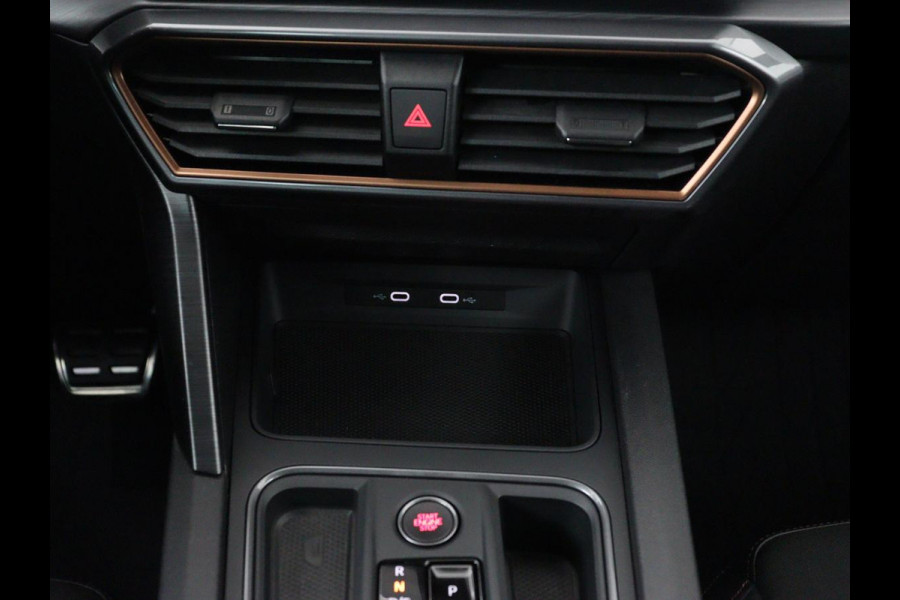 CUPRA Leon 1.4 e-Hybrid | Carplay | Stoel & stuurverwarming | Camera | Adaptive cruise | Navigatie | Sfeerverlichting | Full LED | Memory | PHEV | Plug In