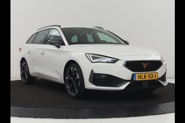CUPRA Leon 1.4 e-Hybrid | Carplay | Stoel & stuurverwarming | Camera | Adaptive cruise | Navigatie | Sfeerverlichting | Full LED | Memory | PHEV | Plug In