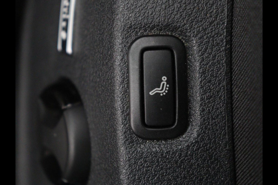 Volkswagen Golf Variant 1.0 TSI Comfortline Business | Stoleverwarming | Trekhaak | Carplay | Massage | Navigatie | Parkeerhulp | Adaptive cruise | Camera