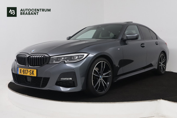 BMW 3-serie 320i High Executive (PANORAMADAK, CAMERA, STOELVERWARMING, CRUISE ADAPTIEF, SFEERVERLICHTING)