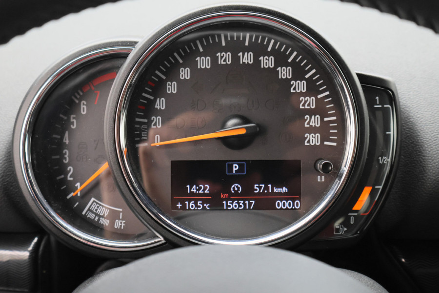 MINI Clubman 1.5 One Business Edition Automaat Navigatie, Climate, Cruise, PDC, 17"