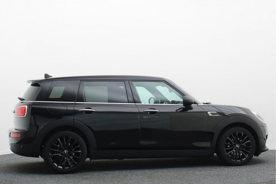 MINI Clubman 1.5 One Business Edition Automaat Navigatie, Climate, Cruise, PDC, 17"