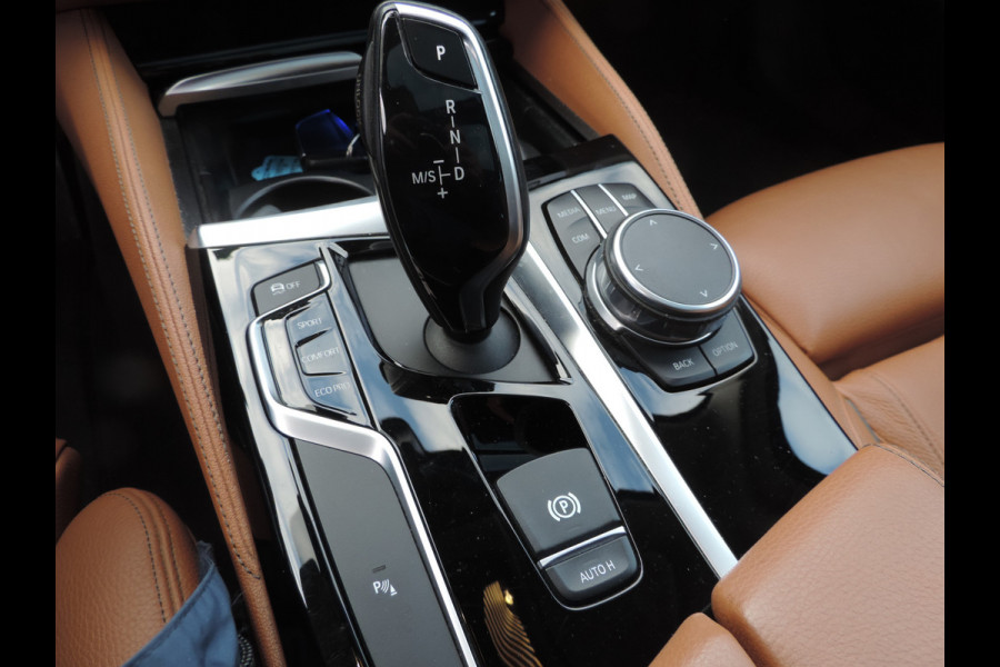 BMW 5 Serie Touring 540i xDrive High Executive panoramadak