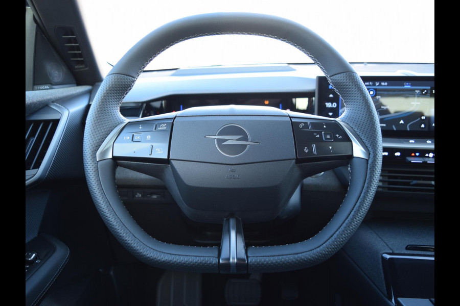Opel Grandland 1.2 Turbo Hybrid GS UIT VOORRAAD LEVERBAAR | SCHUIF- KANTELDAK |