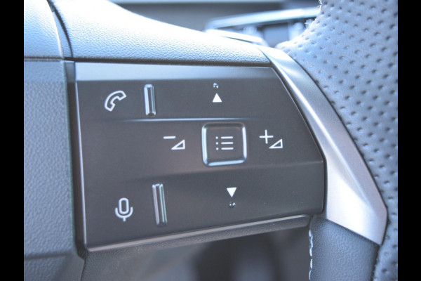 Opel Grandland 1.2 Turbo Hybrid GS UIT VOORRAAD LEVERBAAR | SCHUIF- KANTELDAK |