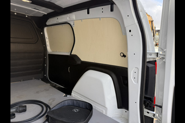 Mercedes-Benz eCitan 112 51kWh L2 Pro 284 WLTP 98,8 (SOH) MBUX Trekhaak 75kW Snelladen Apple Carplay Cruise Control Laadkabel