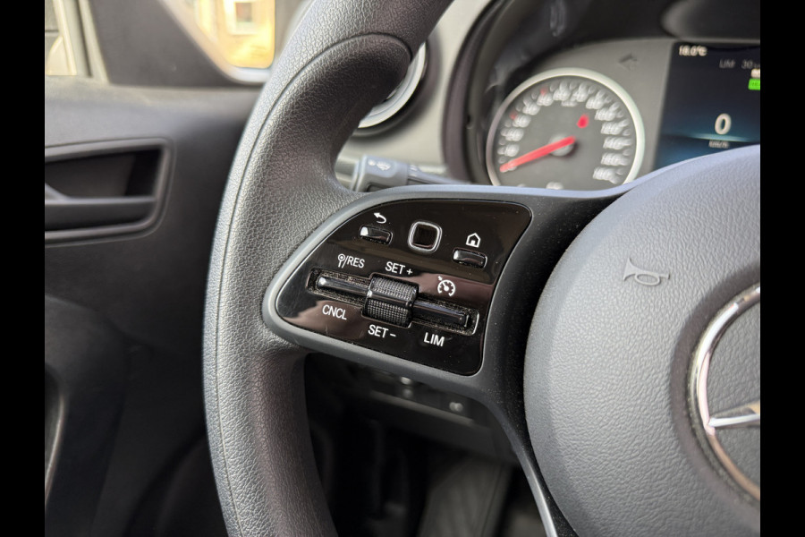Mercedes-Benz eCitan 112 51kWh L2 Pro 284 WLTP 98,8 (SOH) MBUX Trekhaak 75kW Snelladen Apple Carplay Cruise Control Laadkabel
