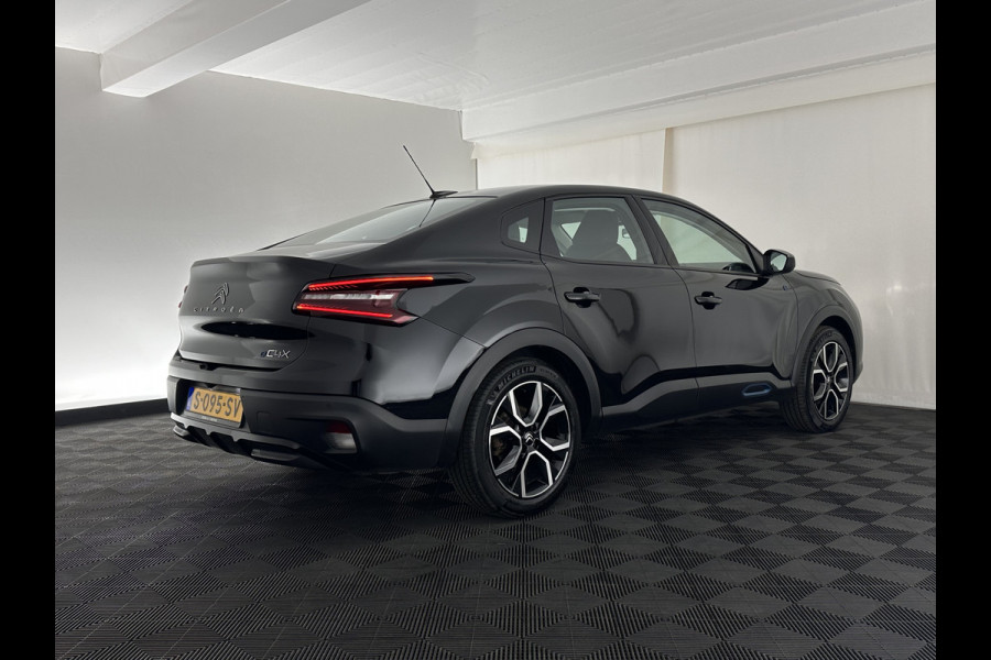 Citroën Ë-C4 X Feel Pack 50 kWh [ 3-Fase ] (INCL.BTW) *FULL-LED | LEATHER-FABRIC | DIGI-COCKPIT | DAB | COMFORT-SEATS | CAMERA | ECC | PDC | CRUISE | 18''ALU*