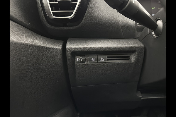 Citroën Ë-C4 X Feel Pack 50 kWh [ 3-Fase ] (INCL.BTW) *FULL-LED | LEATHER-FABRIC | DIGI-COCKPIT | DAB | COMFORT-SEATS | CAMERA | ECC | PDC | CRUISE | 18''ALU*