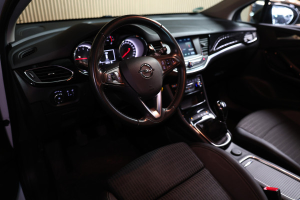 Opel Astra Sports Tourer 1.2 Design & Tech 58000km ! TOPSTAAT ! -2021