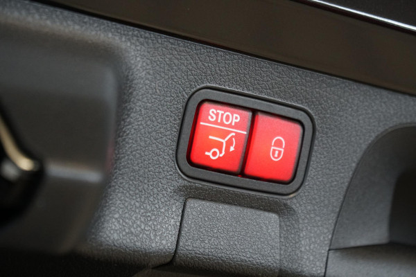 Mercedes-Benz CLA-Klasse Shooting Brake AMG Line *FACELIFT * + 360° / BURMESTER / HEAD-UP / MEMORY