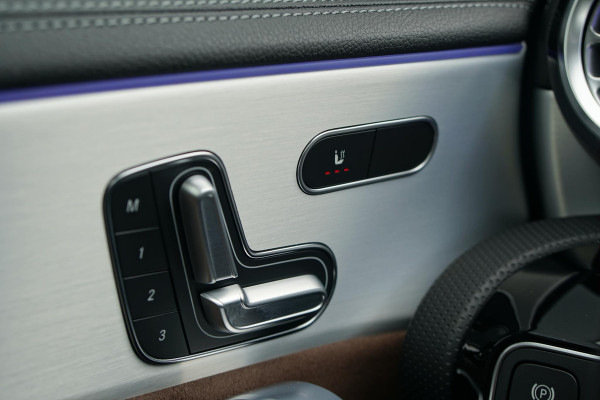 Mercedes-Benz CLA-Klasse Shooting Brake AMG Line *FACELIFT * + 360° / BURMESTER / HEAD-UP / MEMORY