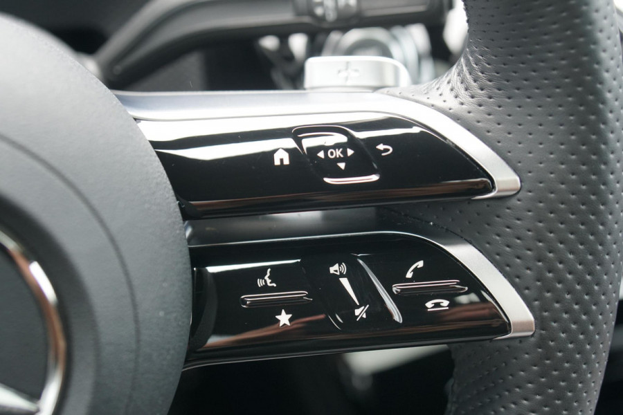 Mercedes-Benz CLA-Klasse Shooting Brake AMG Line *FACELIFT * + 360° / BURMESTER / HEAD-UP / MEMORY