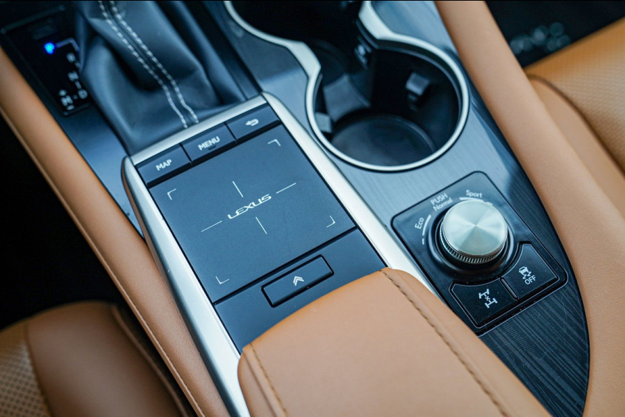 Lexus RX 350 AWD President Line | Luxe Leder | Memory | Lane Assist | Camera | Stoelverwarming / verkoeling | Stuurwiel verwarmd