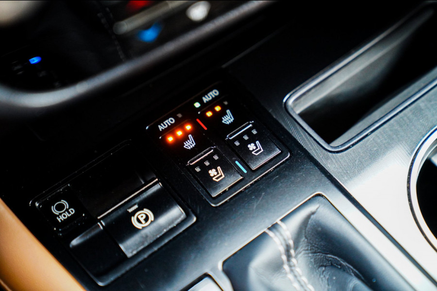 Lexus RX 350 AWD President Line | Luxe Leder | Memory | Lane Assist | Camera | Stoelverwarming / verkoeling | Stuurwiel verwarmd