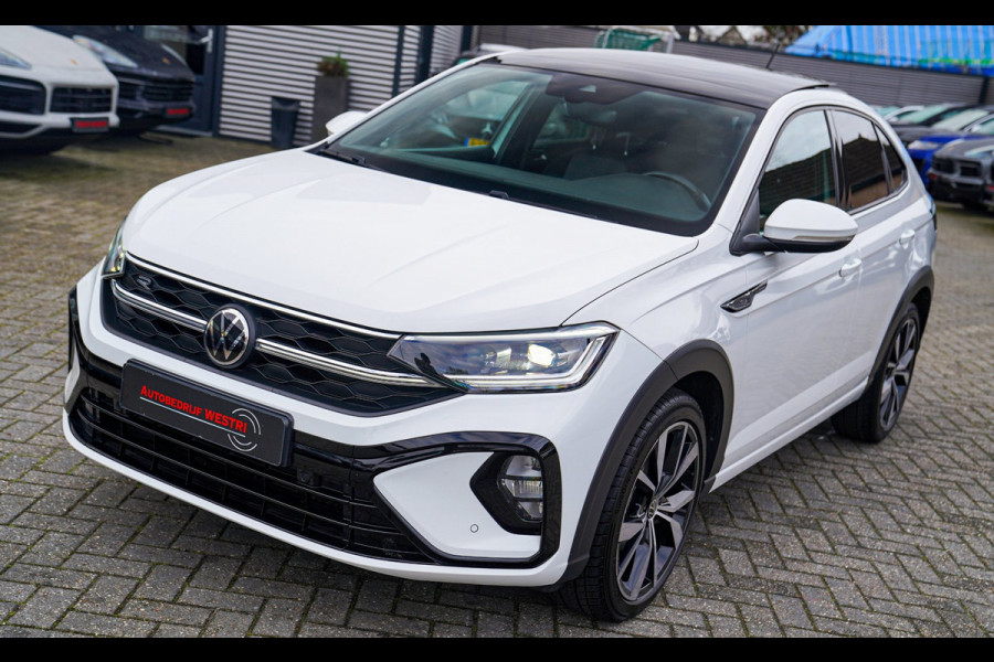 Volkswagen Taigo 1.0 TSI R-Line Business | Panorama | Stoelverwarming | Camera | Lane Assist | Digital dashboard