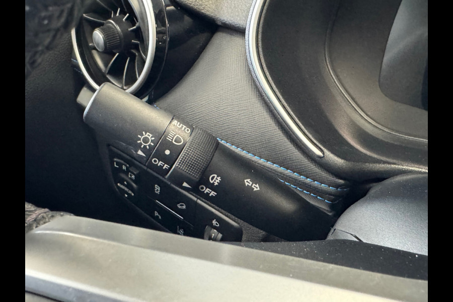 Seres 3 52kWh AUT. PANORAMADAK CAMERA 360° KEYLESS NAVIGATIE DRIVING ASSISTANCE LEDER AIRCO PDC USB LANE ASSIST