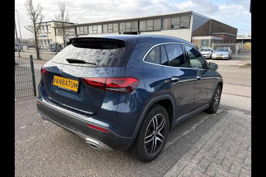 Mercedes-Benz GLA 250 e Business Luxery Limited Panodak