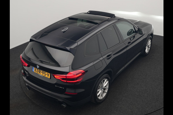 BMW X3 xDrive30e Sportline PHEV 293pk Dealer O.H | Trekhaak Af Fabriek | Panodak | Head Up | Sportstoelen Verwarmd | Sfeerverlichting | Keyless | Apple Carplay | LED Koplampen | Blis | Navigatie | DAB | Cruise Control | Plug In Hybrid |
