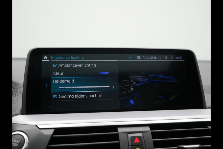 BMW X3 xDrive30e Sportline PHEV 293pk Dealer O.H | Trekhaak Af Fabriek | Panodak | Head Up | Sportstoelen Verwarmd | Sfeerverlichting | Keyless | Apple Carplay | LED Koplampen | Blis | Navigatie | DAB | Cruise Control | Plug In Hybrid |