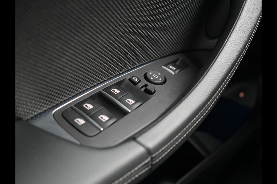 BMW X3 xDrive30e Sportline PHEV 293pk Dealer O.H | Trekhaak Af Fabriek | Panodak | Head Up | Sportstoelen Verwarmd | Sfeerverlichting | Keyless | Apple Carplay | LED Koplampen | Blis | Navigatie | DAB | Cruise Control | Plug In Hybrid |
