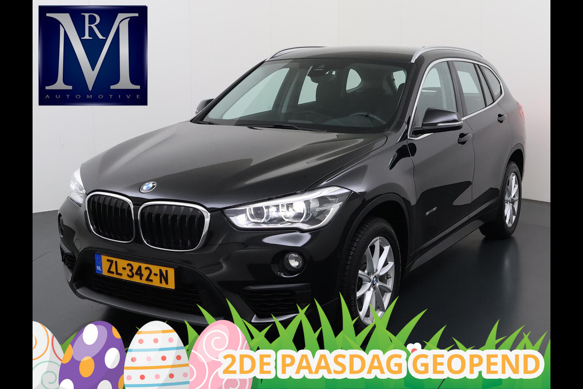 BMW X1 sDrive18i Executive VAN € 21.900,- VOOR € 19.440,- UW LENTEVOORDEEL: € 2.460,-! | LED| ELEKTRISCHE ACHTERKLEP| ACHTERUITRIJCAMERA| RIJKLAAR INCL. 12 MND BOVAG GARANTIE| PARKEERASSISTENT