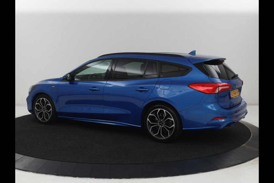 Ford Focus 1.5 EcoBoost ST Line | Stoelverwarming | Adaptive cruise | Carplay | Navigatie | Dodehoek detectie | Keyless | Full LED | Climate control | B&O Sound | Parkeerhulp | 18'' | Stuurverwarming
