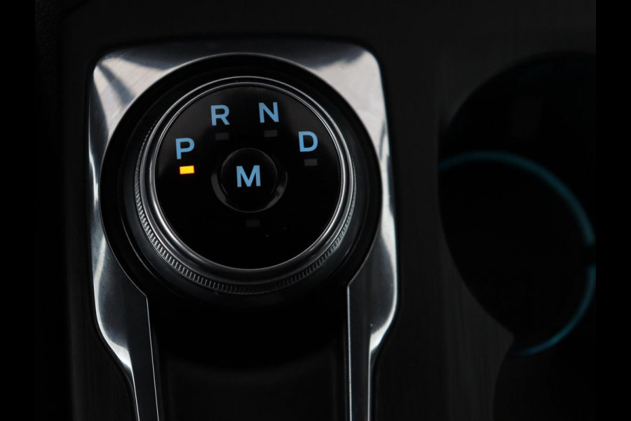 Ford Focus 1.5 EcoBoost ST Line | Stoelverwarming | Adaptive cruise | Carplay | Navigatie | Dodehoek detectie | Keyless | Full LED | Climate control | B&O Sound | Parkeerhulp | 18'' | Stuurverwarming