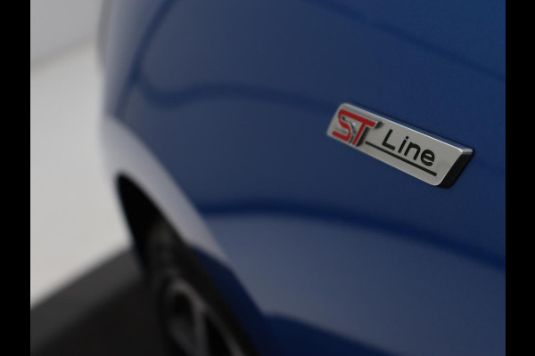 Ford Focus 1.5 EcoBoost ST Line | Stoelverwarming | Adaptive cruise | Carplay | Navigatie | Dodehoek detectie | Keyless | Full LED | Climate control | B&O Sound | Parkeerhulp | 18'' | Stuurverwarming