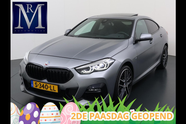 BMW 2 Serie Gran Coupé 220i VAN € 38.900,- VOOR € 35.877,- UW LENTEVOORDEEL € 3.023,-! | M-SPORT| BOMVOL! | HARMAN KARDON| PANO| FROZEN GREY| STOEL+ STUURVERWARMING| DEALER OH. | ORIGINEEL NEDERLANDS| KUIPSTOELEN| LEER | 19 INCH!