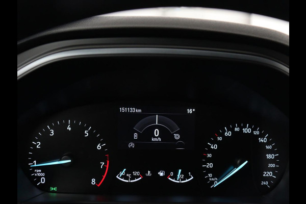 Ford Focus 1.0 EcoBoost Hybrid Titanium Style | Stoelverwarming | Camera | Carplay | Stuurverwarming | Navigatie | Full LED | Park Assist | Climate control | Bluetooth | Cruise control