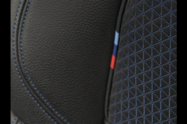 BMW 1-serie 118i M Sport | Panoramadak | Stoelverwarming | Harman/Kardon | Camera | Live Cockpit | Carplay | Sfeerverlichting | Sportstoelen | Full LED | Navigatie | Half leder | Park Assist | Climate control