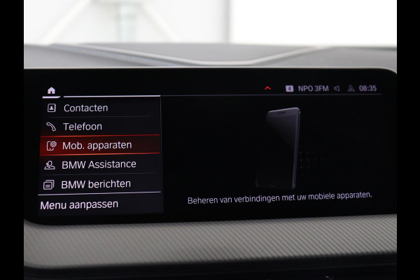 BMW 1-serie 118i M Sport | Panoramadak | Stoelverwarming | Harman/Kardon | Camera | Live Cockpit | Carplay | Sfeerverlichting | Sportstoelen | Full LED | Navigatie | Half leder | Park Assist | Climate control