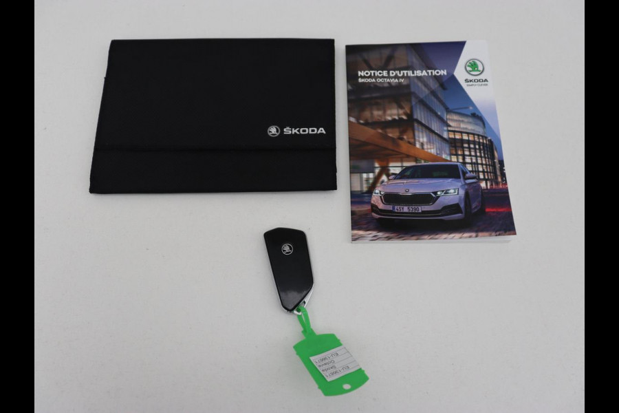 Škoda Octavia 1.4 TSI iV PHEV Business Edition | Adaptive cruise | Stuurverwarming | Carplay | Navigatie | Parkeerhulp | Full LED | Climate control | Digital Cockpit | Bluetooth | Plug In