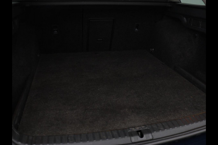 Škoda Octavia 1.4 TSI iV PHEV Business Edition | Adaptive cruise | Stuurverwarming | Carplay | Navigatie | Parkeerhulp | Full LED | Climate control | Digital Cockpit | Bluetooth | Plug In