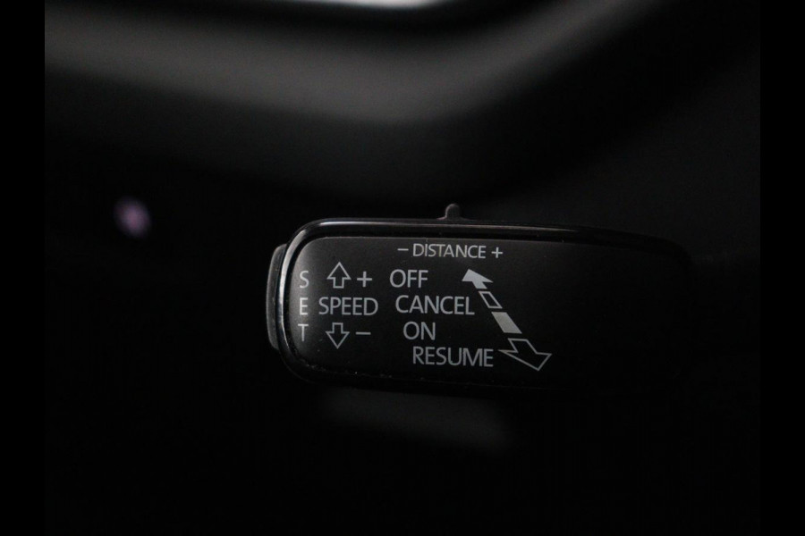 Škoda Octavia 1.4 TSI iV PHEV Business Edition | Adaptive cruise | Stuurverwarming | Carplay | Navigatie | Parkeerhulp | Full LED | Climate control | Digital Cockpit | Bluetooth | Plug In