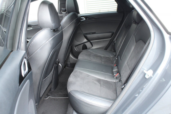 Kia ProCeed 1.5 T-GDI 160pk GT-PlusLine Panoramadak DCT6 NL-Auto NAP