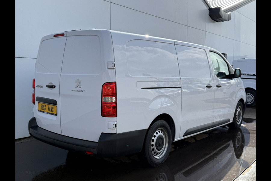 Peugeot e-Expert 75kWh L3H1 330km WLTP 92.9% (SOH) 136PK Snelladen Dubbele Schuif Carplay Climate Control Camera Cruise Control Parkeersensoren