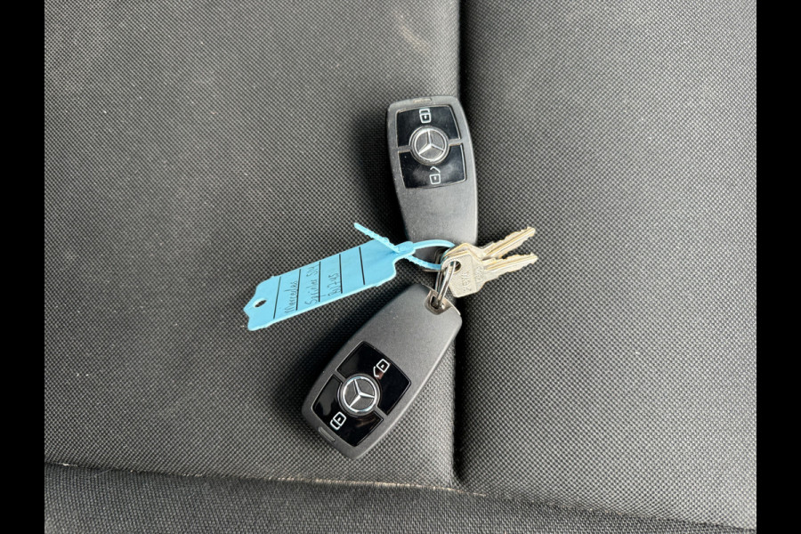 Mercedes-Benz Sprinter 514 2.2 CDI Automaat Achterdeuren Climate Control Cruise Control Koffer Meubelbak Bakwagen