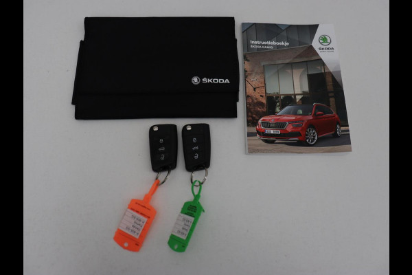 Škoda Kamiq 1.0 TSI Business Edition | Stoelverwarming | Virtual Cockpit | Carplay | Navigatie | Parkeerhulp | Full LED | Climate control | Cruise control