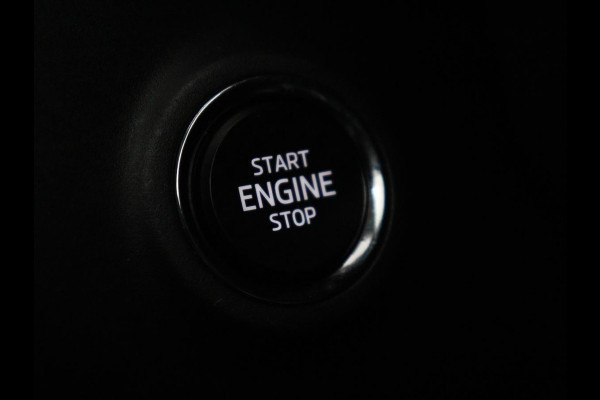 Škoda Kamiq 1.0 TSI Business Edition | Stoelverwarming | Virtual Cockpit | Carplay | Navigatie | Parkeerhulp | Full LED | Climate control | Cruise control