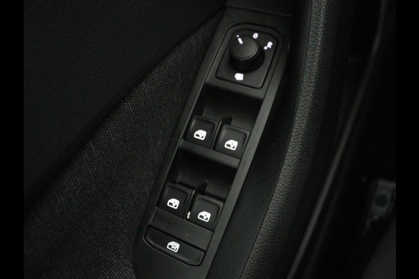 Škoda Kamiq 1.0 TSI Business Edition | Stoelverwarming | Virtual Cockpit | Carplay | Navigatie | Parkeerhulp | Full LED | Climate control | Cruise control