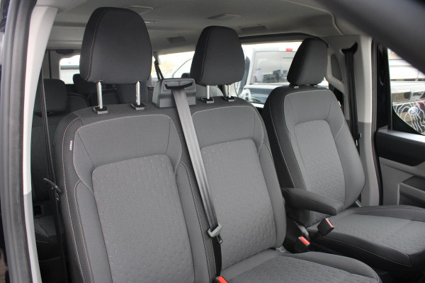 Ford Transit Custom 340 2.5 PHEV L2H1 Limited 233pk | Kombi | Incl. BTW/BPM | Dubbele zijschuifdeur | Privacy Glass | Inklapbare trekhaak | 17 inch lichtmetalen velgen | Driver Assistance Pack Premium | Verwarmbaar stuurwiel