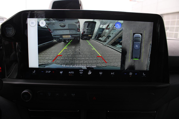 Ford Transit Custom 340 2.5 PHEV L2H1 Limited 233pk | Kombi | Incl. BTW/BPM | Dubbele zijschuifdeur | Privacy Glass | Inklapbare trekhaak | 17 inch lichtmetalen velgen | Driver Assistance Pack Premium | Verwarmbaar stuurwiel