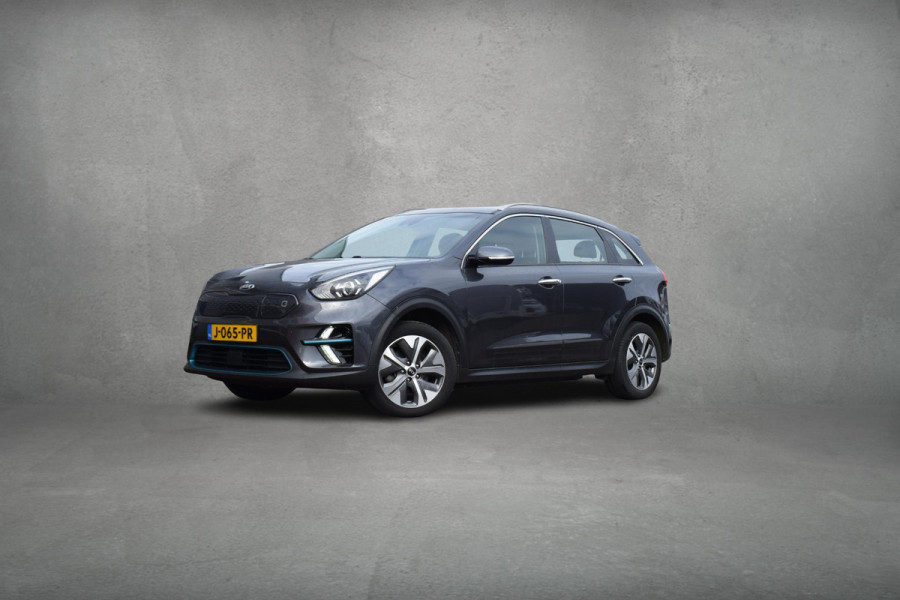 Kia e-Niro DynamicLine 64 kWh | Navi | Carplay | 17"| Stoelverwarming | Climate