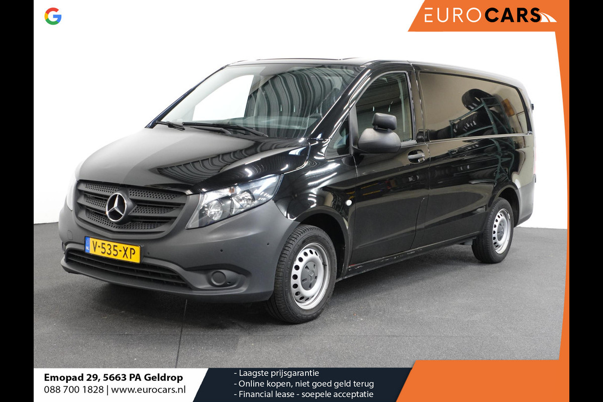 Mercedes-Benz Vito 111 CDI Functional Lang L2 Trekhaak Airco Navigatie Cruise control Parkeersensoren